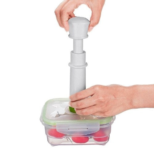 Vakuový box s pumpou