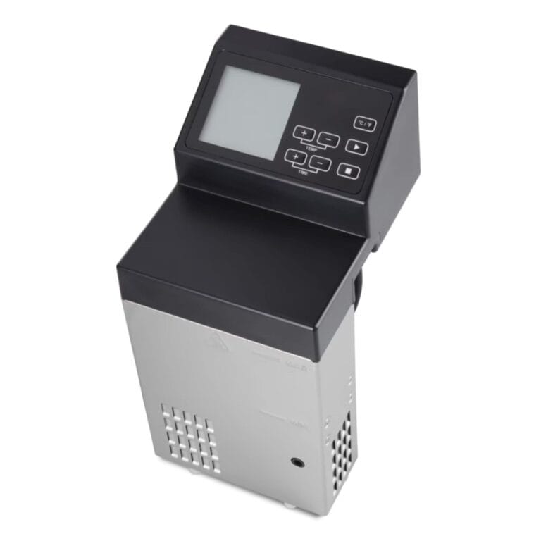 Profesionální ponorný cirkulátor typu Roner (1500 W / až 30 litrů)